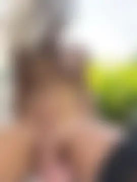 MystiqueXXX's Webcam Show