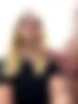 hotamanda01's Live Sex Cam Show