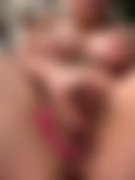 Lovergirl7111's Live Sex Cam Show