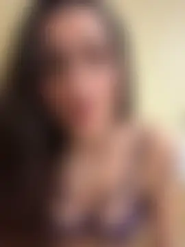 YourQueen18's Live Sex Cam Show