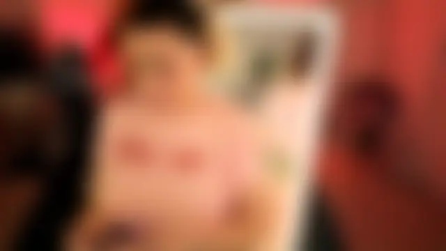 Ellie-Elizabeth's Webcam Show