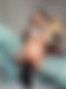 mc-Olivia's Live Sex Cam Show