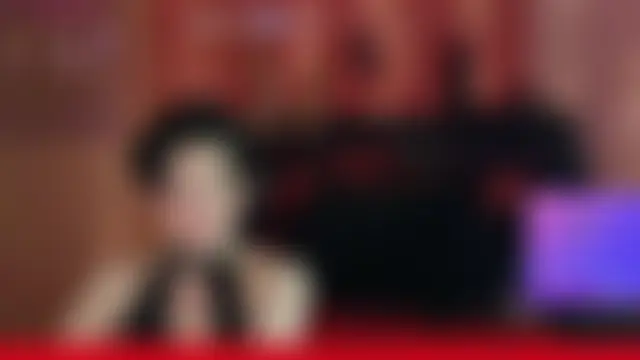 MistressVeritasX's Webcam Show