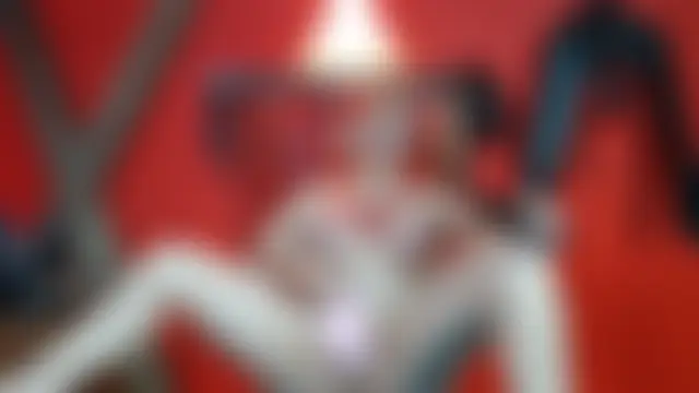 kinky_slave_'s Webcam Show