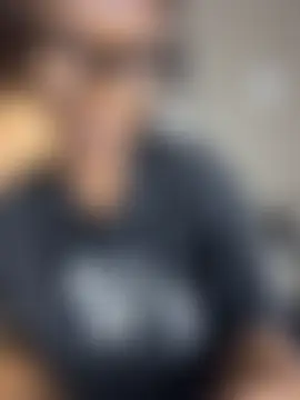 Moonzy77's Webcam Show