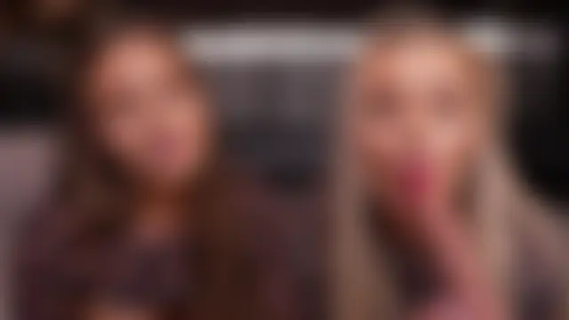 AlexisGraysX's Live Sex Cam Show