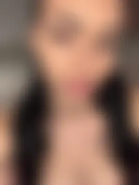 ilariea_girl's Live Sex Cam Show