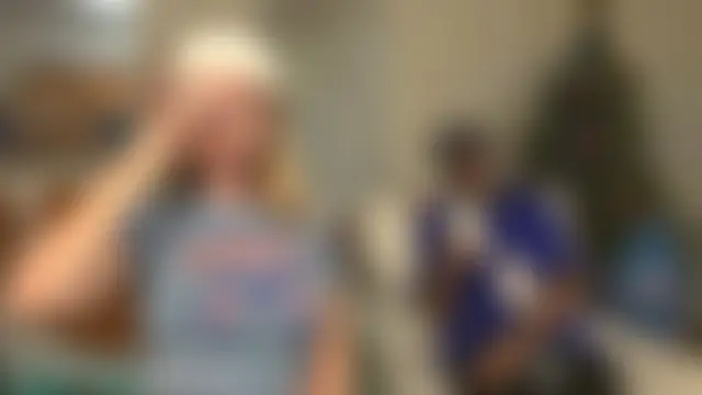 boomboomr00m's Webcam Show