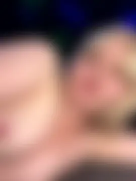 Scarlett_Shadow's Live Sex Cam Show