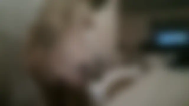 SarettaB90's Live Sex Cam Show