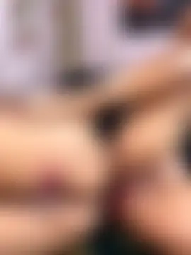 Suyin_squirt22's Webcam Show