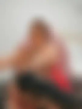 AvaDivaMilf's Live Sex Cam Show