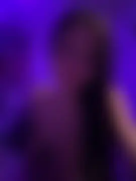 luvvivii's Live Sex Cam Show