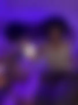 Livingz0m6ie's Webcam Show