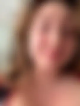 curvyflawless' Live Sex Cam Show