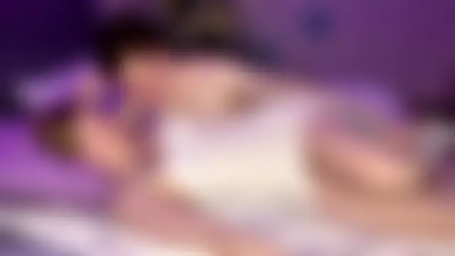 julielourens' Webcam Show