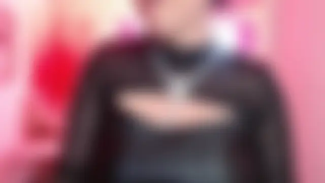 scarleth_blue's Webcam Show