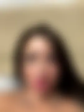 RuslanaXX's Live Sex Cam Show