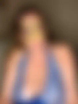 largeboobies30's Live Sex Cam Show