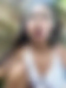 chaparritahot99's Webcam Show