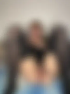 Luna1114's Live Sex Cam Show