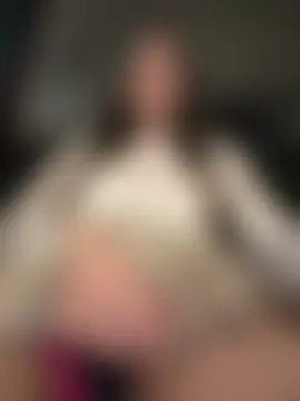 nicole111's Live Sex Cam Show