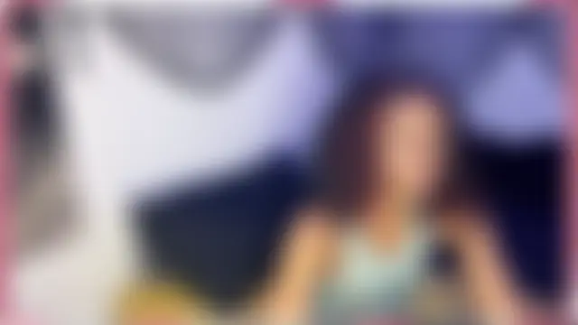 Trixie_luv1's Webcam Show