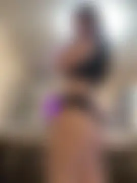 Soyyyaa's Live Sex Cam Show