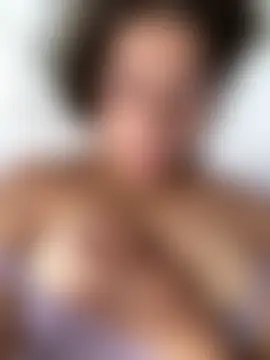 Enyeld_ruru's Webcam Show