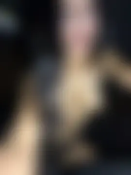 alanaexplicit69's Live Sex Cam Show