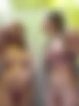 FroggyAnna's Live Sex Cam Show