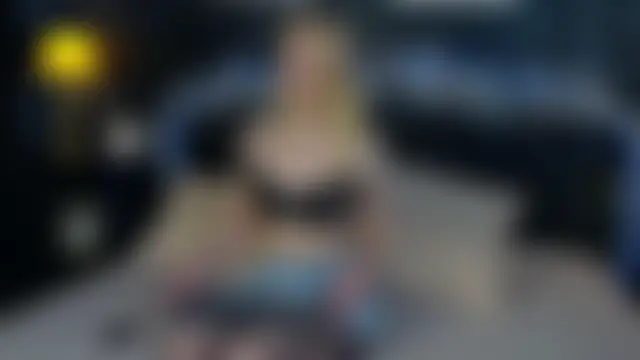 DaphneLewis' Live Sex Cam Show