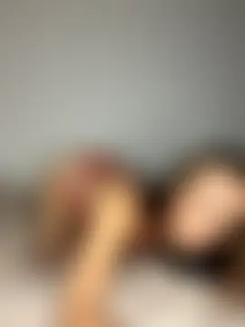 PoppyAnne_'s Live Sex Cam Show