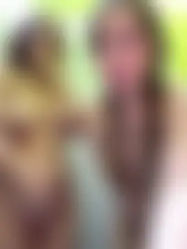 FroggyAnna's Live Sex Cam Show