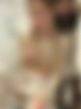 kira_mia's Live Sex Cam Show