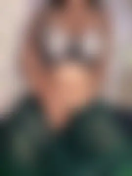 DevineDevilQueen's Live Sex Cam Show