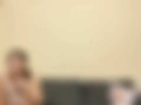 coupledeea's Live Sex Cam Show