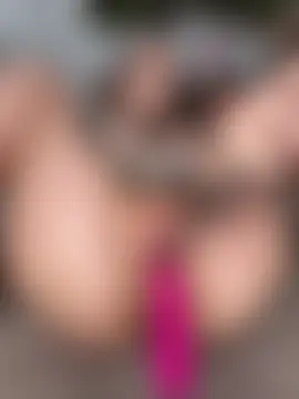 mc-Olivia's Live Sex Cam Show