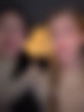 kira_mia's Live Sex Cam Show