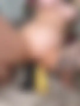 mc-Olivia's Live Sex Cam Show