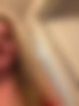 Layla_20_'s Live Webcam Show