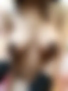 Quun_rosi's Webcam Show