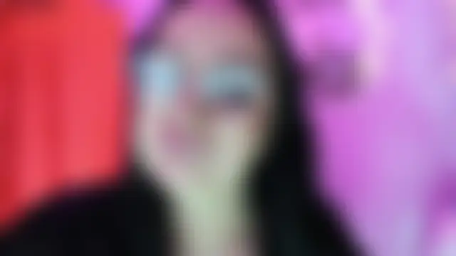 Gia_Nahomi's Webcam Show