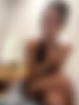 LilyGoldd's Live Sex Cam Show