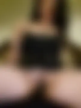 BustyVampyre's Live Sex Cam Show