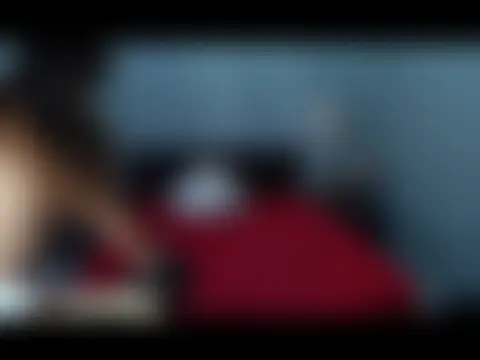 BadGirlsInBedXX's Webcam Show