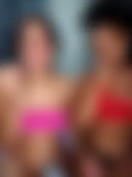 CurlyBitch's Webcam Show