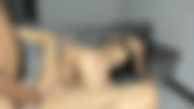 hotlittleones18's Webcam Show