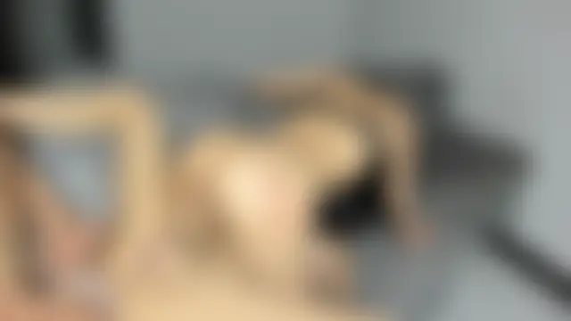 hotlittleones18's Live Sex Cam Show