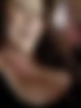 GypsyEsmeralda's Live Sex Cam Show